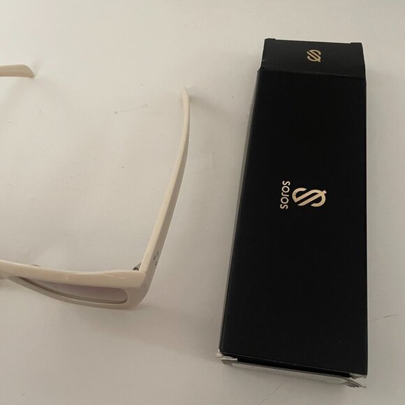 Cream White Oversized Square Sunglasses - Picture 10 of 12
